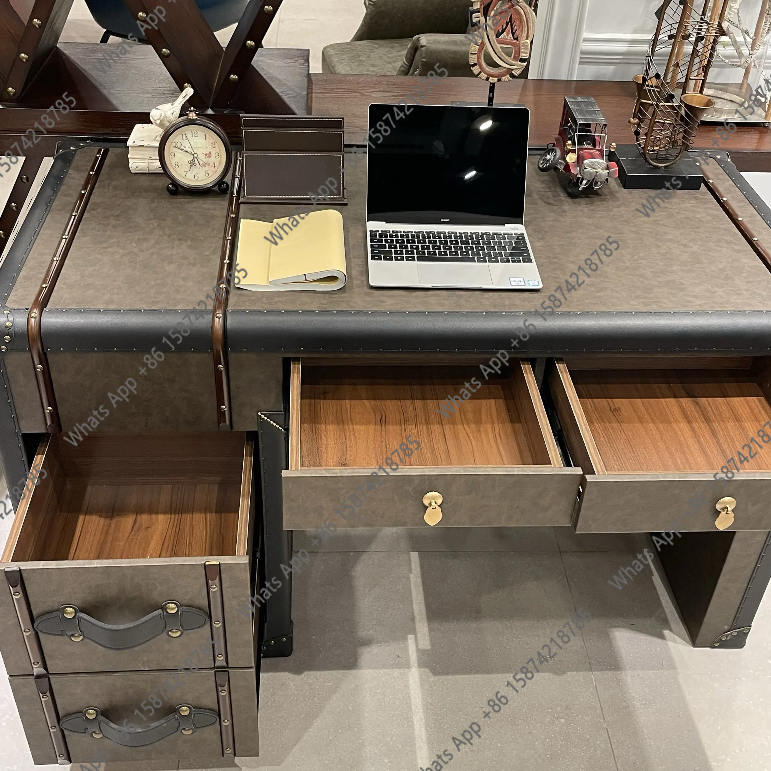 Office Furniture Second Hand - Meja Kerja Presiden Retro Amerika Bekas,